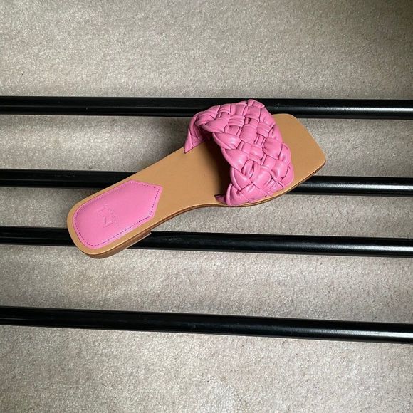 MARC FISHER Women Reanna Leather Slide Sandals - NEW NWOB - Picture 5 of 9